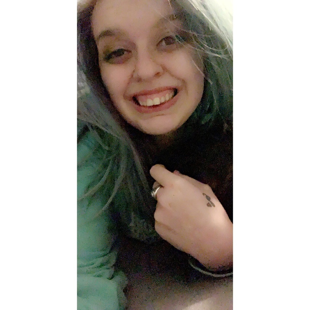 Meet your Posher, Rebekah